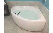 Cleopatra wht corner acrylic bathtub by Aquatica 01 1 (web)