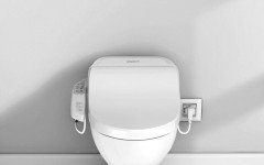 USPA 7000 D Hygienic Electronic Bidet Seat with Side Control Panel and SFERA F Toilet (1) (web)